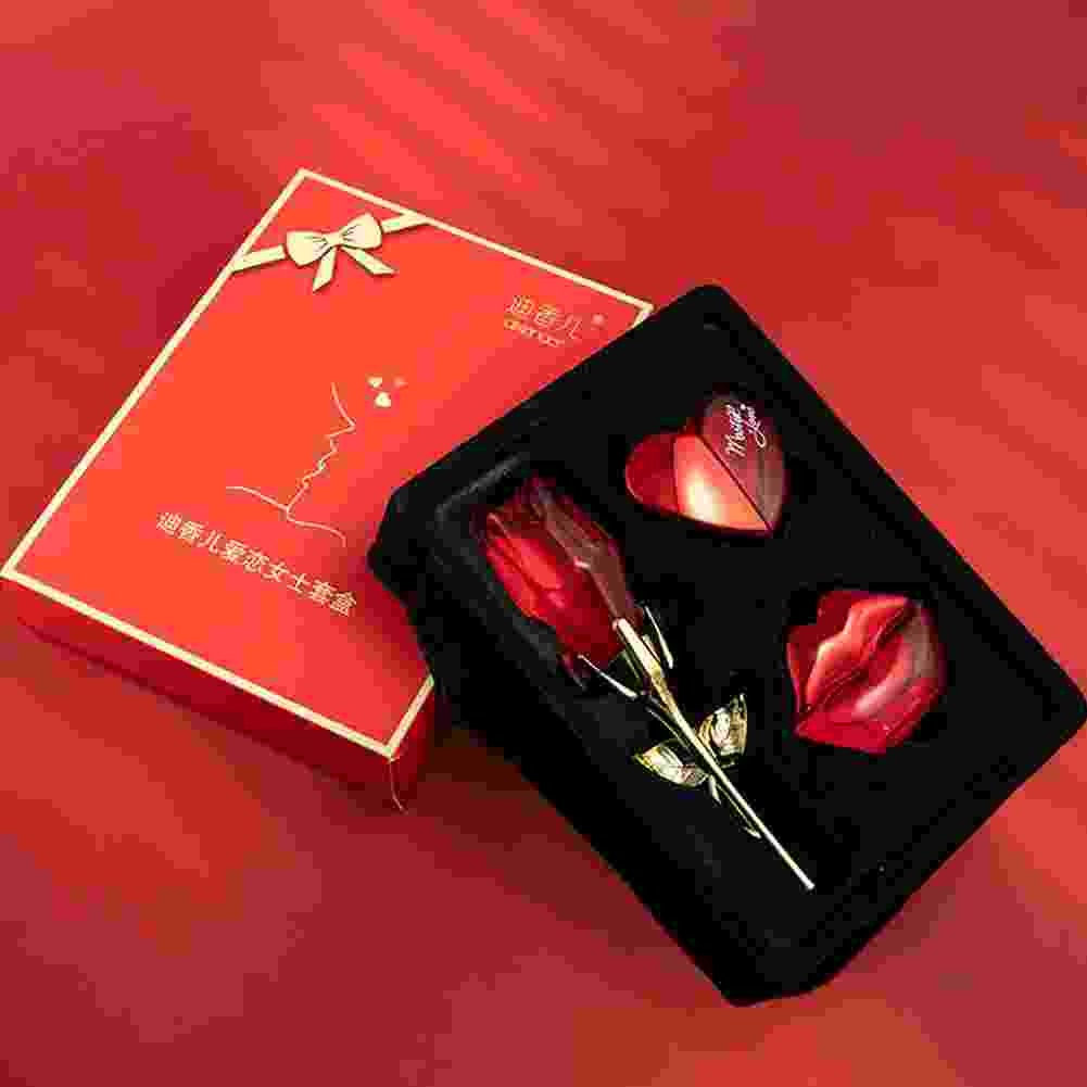 Heart Shape Gift Box Red - IT-RED SCARLET Perfume and Body Spray Gift Set