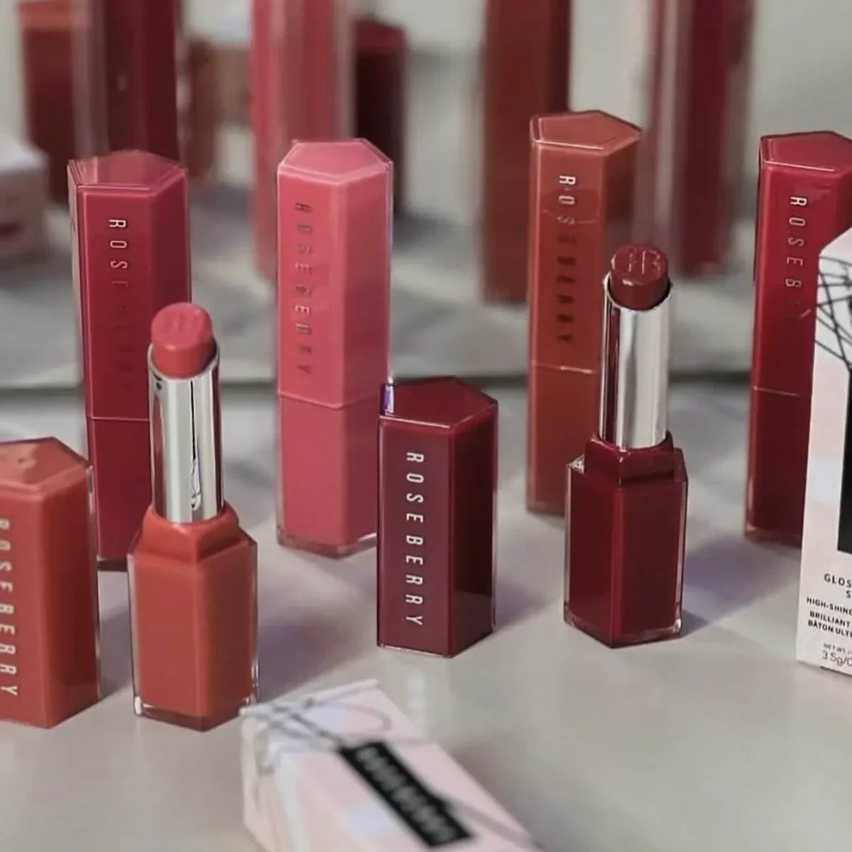 Rose Berry Glossy Bomb Lipsticks - Buy Online in Pakistan at Cosmia.pk