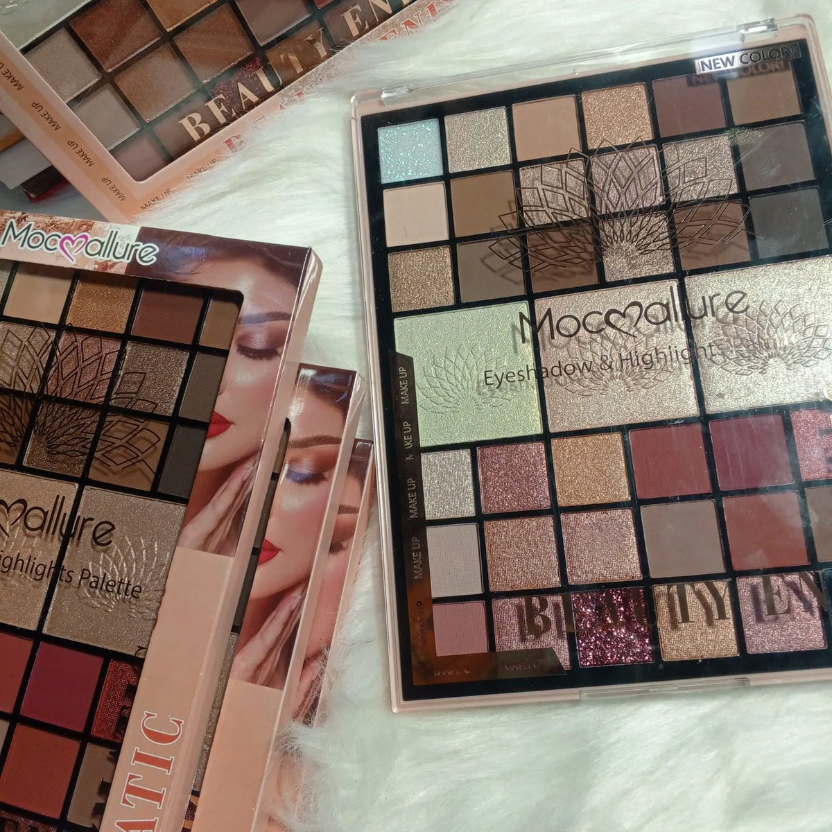 Mocallure Eyeshadow + Highlighter palette - Buy Online in Pakistan at Cosmia.pk