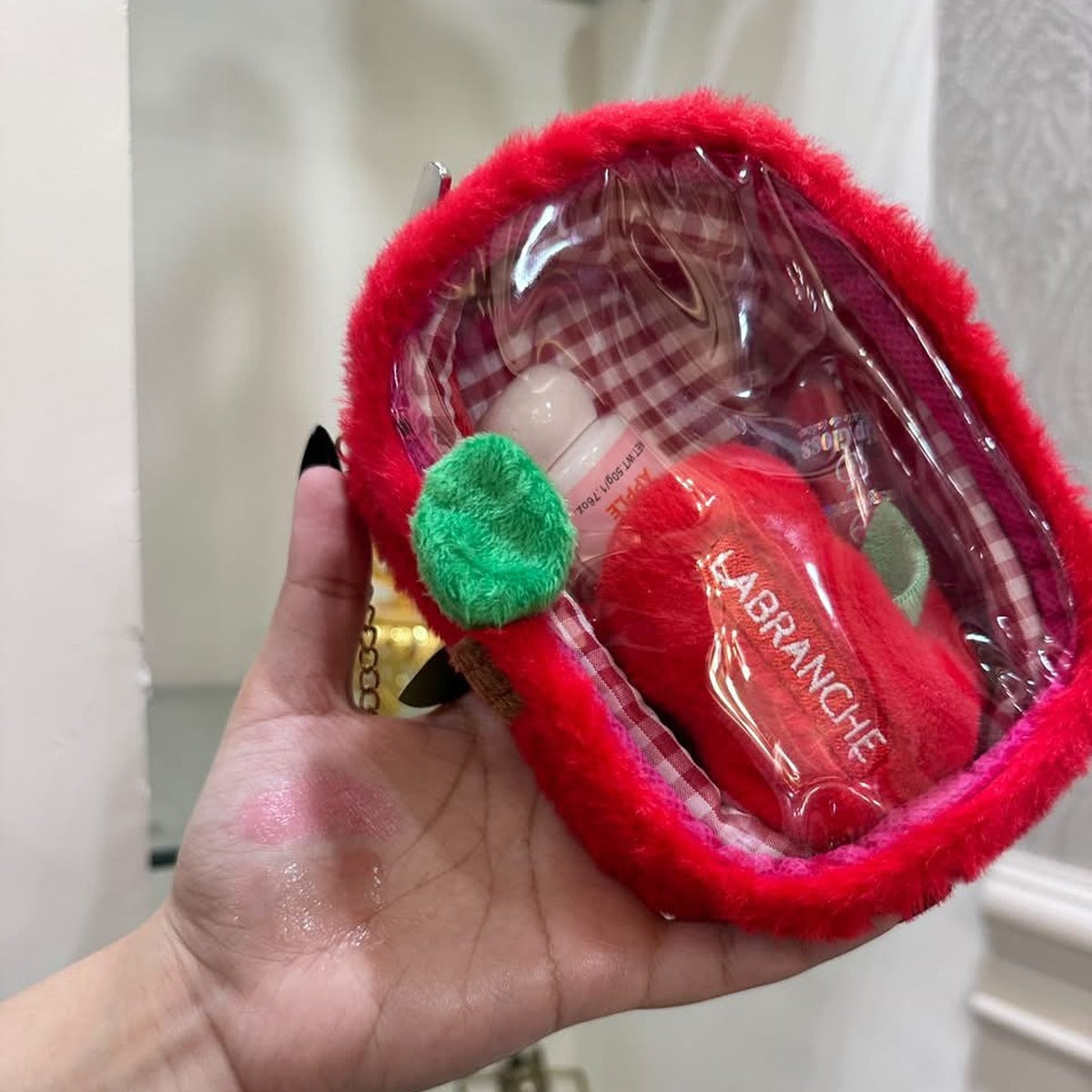 Lucky Model Beauty Bundle Red apple plush pouch with makeup minis LABRANCHE and chain strap